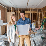 Couple qui fait construire une maison