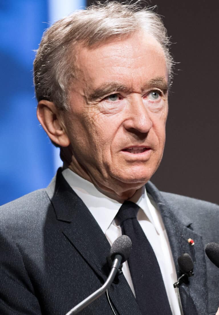 Bernard Arnault : combien gagne-t-il réellement ? Décryptage (salaire, stock-options, dividendes)